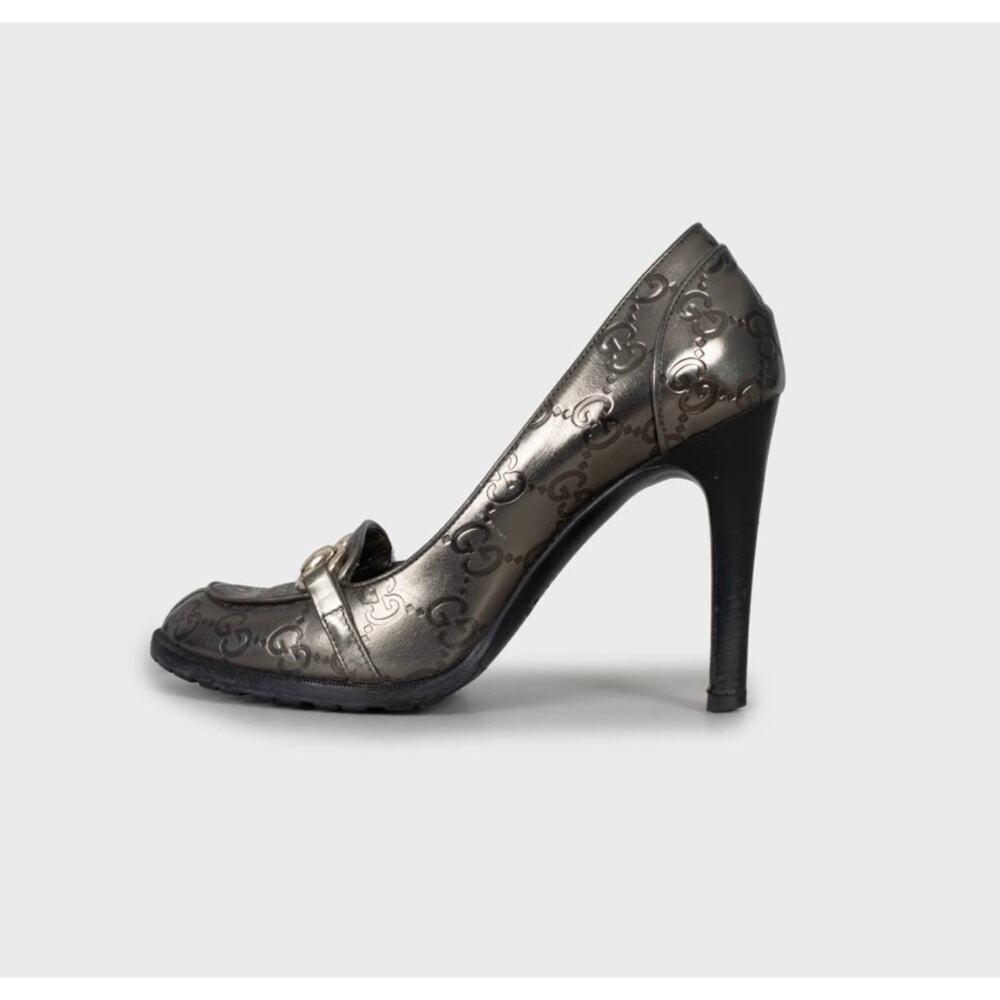 Gucci Silver Embossed Leather Wedge Sandals Sz.35 - Picture 1 of 5